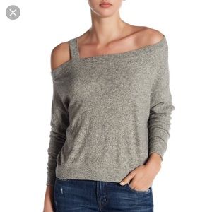 coin 1804 Sweaters - Coin 1804 One Shoulder Dolman Long Sleeve Sweater coin 1804 Sweaters - Coin 1804 One Shoulder Dolman Long Sleeve Sweater